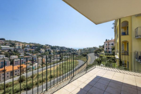 Spacious Apartment with Terrace by Wonderful Italy San Remo